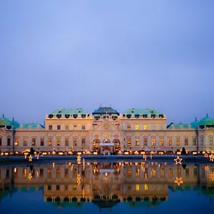 Comfortable Romantic 1 Bedroom Near Augarten Apartment Vienna