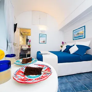2* Nocleg ze śniadaniem Residenza Pansa